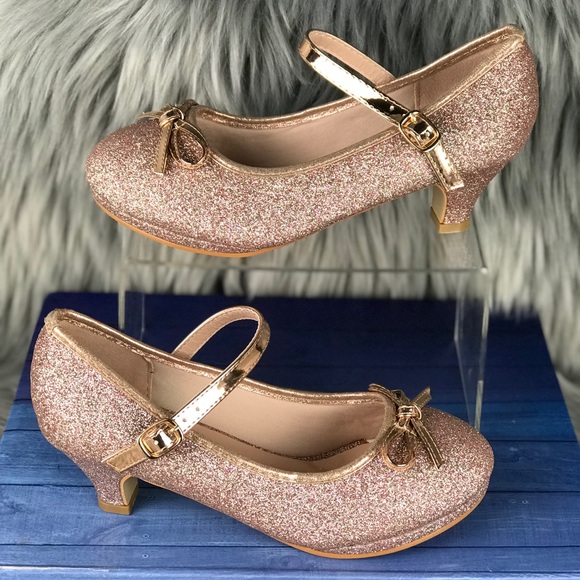 rose gold shoes size 4